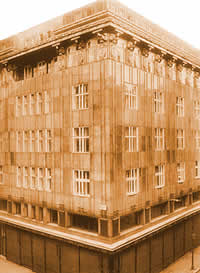 hrastovljechurch.jpg (15625 bytes)